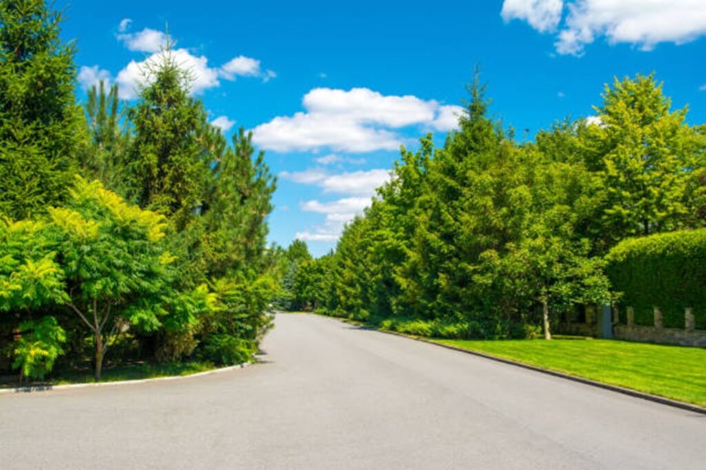 Residential neighborhood with maintained trees and landscaping in Beachwood, Ohio